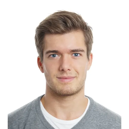 Finished DV Lottery photo of the same man: 600 × 600 JPG, 72 KB, head centred